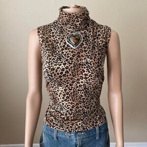Vintage leopard print sleeveless top